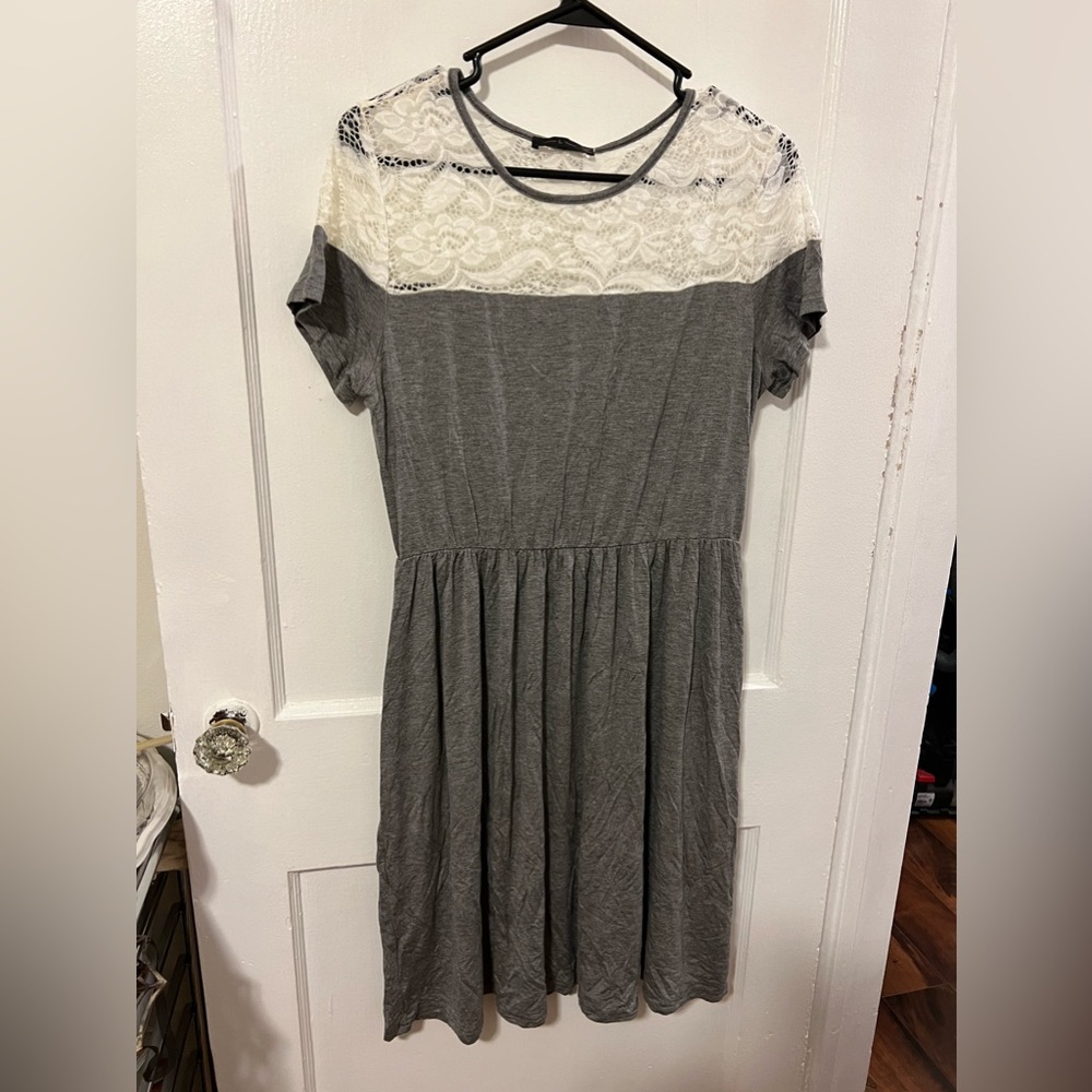 LEVACA Lace top dress. NWT NEW! Size Large